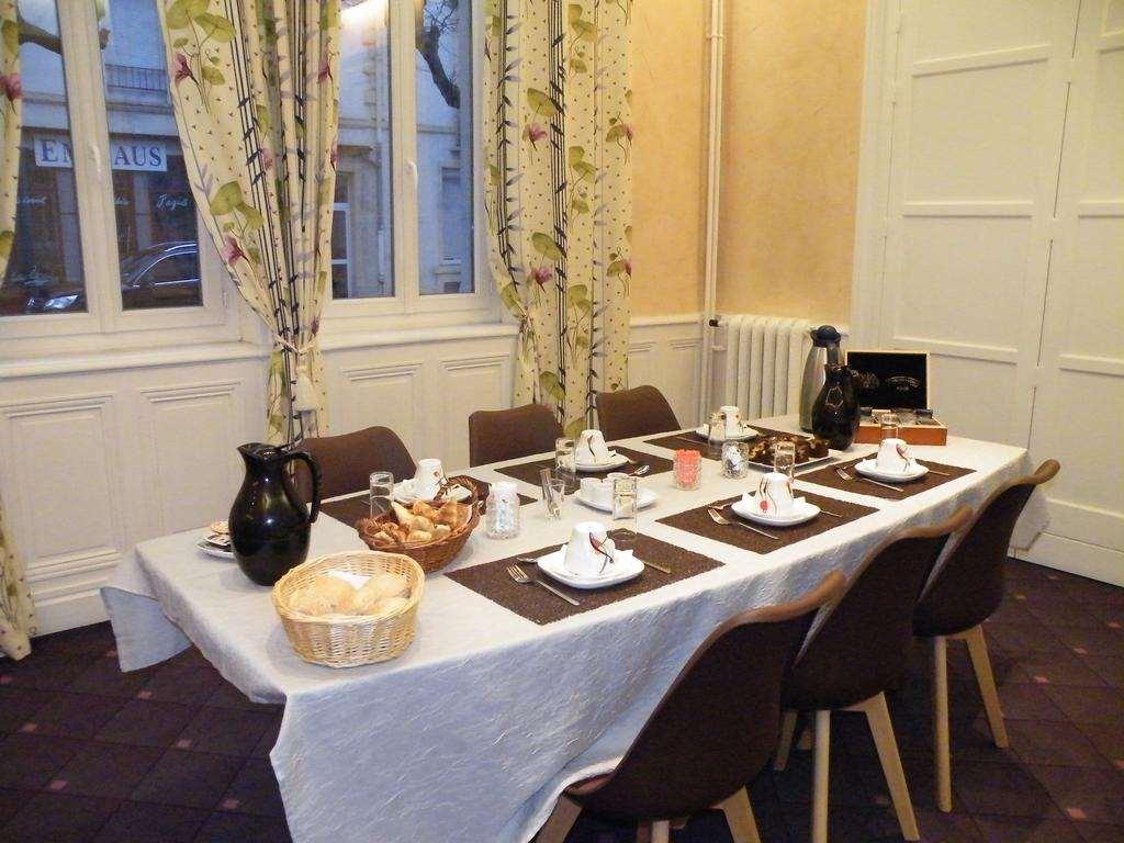 Brit Hotel Roanne - Le Grand Hôtel Restaurant photo